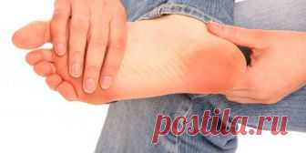 Лечение диабетической полинейропатии нижних конечностей потребует системной, комплексной терапии. Узнайте про медикаментозные, физиотерапевтические, народные средства.