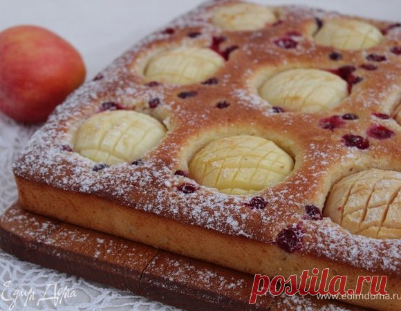 Манный пирог с яблоками. Ингредиенты: яблоки, сливочное масло, миндальная мука | Официальный сайт кулинарных рецептов Юлии Высоцкой