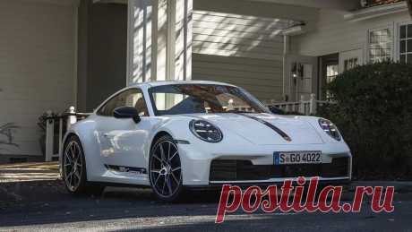 Новый Porsche 911 Carrera T 2025 в кузове купе и кабриолет