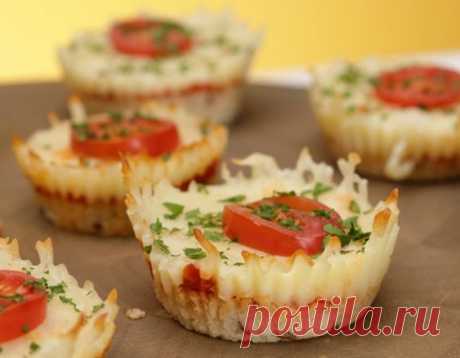 Маффины из цветной капусты с сыром. Так вкусно и необычно 


Девчонки, рецептик специально для нас!









Ингредиенты:
-½ Цветная капуста, нарезанная-1 яйцо-1 чайная ложка семян тмина-Соус маринара-1 чашка обезжиренного сыра моцарелла-8 нарезанные помидор…