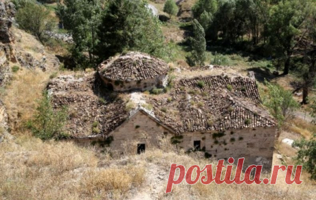 Սեբաստիայի հայկական Սբ.Գևորգ եկեղեցի
Թուրքիայի Սըվազ (Սեբաստիա) նահանգում պատմական հայկական Սուրբ Գևորգ եկեղեցու վերակառուցման աշխատանքներ են նախատեսվում,ըստ«Էրմենիհաբերը»։
Կիսավեր եկեղեցին գտնվում է Թուրքական բանակի 5-րդ հետևակային ռազմաուսումնական բրիգադի տարածքում:Հայկական Սբ.Գևորգ եկեղեցին նախատեսվում է վերանորոգել:Այդ մասին «Անադոլու» պետլրատվական գործակալությանը հայտնել են Սեբաստիայի (Սիվաս) նահանգապետարանում: