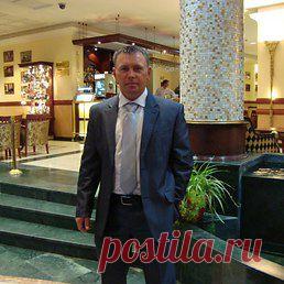 Cергей: МЫ все равны - нет кого-то хуже, а кого-то лучше. Просто кому-то мы не подходим, а кому-то мы запали в душу.