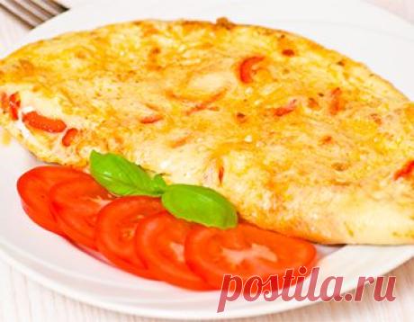 Как приготовить омлет с молоком 🍳 на сковороде: 3 рецепта