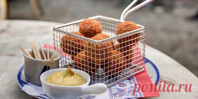 Горчица: свойства, польза и вред для организма | Lisa.ru Небольшое количество жгучего соуса делает холодец намного вкуснее. В статье поговорим, как горчица влияет на организм человека и какие бывают виды. 
