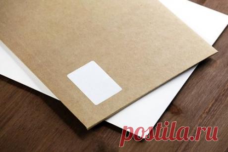 Посольство России в Румынии раскрыло содержимое подозрительного конверта. Российское посольство в Бухаресте подтвердило факт получения конверта с неизвестным содержимым, сообщает РИА Новости со ссылкой на пресс-службу дипмиссии. «Посольство России в Румынии подтверждает факт получения 17 февраля конверта с порошкообразным содержимым от неизвестного отправителя», — заявили в посольстве.