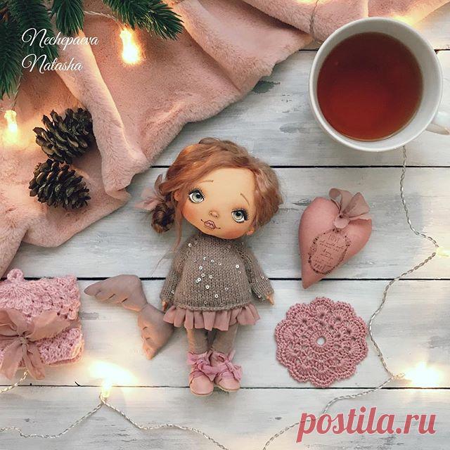 💖💖💖 Доброй пятницы!
Спасибо, мои дорогие, за ваше понимание, отзывчивость и поддержку. Прочитала вчера каждый комментарий и очень рада, что приняла правильное решение.
Вы - самые чудесные 💖💖💖.
Дом нашла 🏠‼️.
#текстильнаякукла #кукларучнойработы #кукла #куклаизткани #интерьернаякукла #авторскаякукла #кукларучнойработы #екатеринбург #скороновыйгод