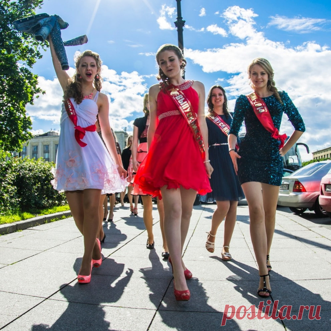 💌 Выпускные альбомы, где каждая фотография олицетворяет вашего ребенка
🤩 Персональный подход 📸 Профессиональный фотограф 💖 Доступные цены
🌍 Работаем по Санкт-Петербургу и Ленинградской обл. 📞 +7(921)580-40-01