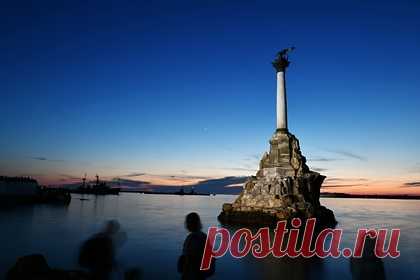 Россиянам назвали пять необычных мест для отдыха в Крыму. Россиянам предложили пять необычных мест для отдыха в Крыму, в них вошли отели в Алуште, Ялте, Севастополе и Бахчисарае. Например, на территории Бахчисарайского района можно поселиться в хостеле в индийском стиле, в сферическом доме или в эко-пещере. Отели оборудованы всем необходимым.