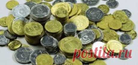 Напевно ви чули, що на звичайних українських монетах можна пристойно заробити. Які монети несподівано принесуть вам великий прибуток, де продати українські монети та хто оцінить їх гідно? Всі подробиці – в нашому матеріалі.  Як виявилося, для того, щоб виручити за копійки гарненьку суму, не обов’я