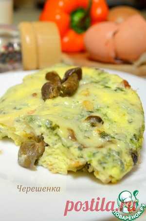 Омлет с курицей, опятами, грудинкой, зеленью и сыром - кулинарный рецепт