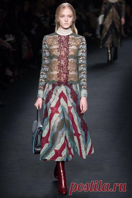 Valentino осень-зима 2015-2016