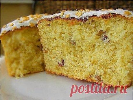 Александрийское тесто (для куличей)

Совершенно потрясающие куличи! Сладкие, нежные, мягкие... Вкуснее я не ела в жизни!
Рецепт бабушкин, готовит она по этому рецепту уже несколько десятков лет.
С порции получается очень много куличей, смело делите количество на 2, 3, 4...
1 л. топленого молока;
1 кг. сахара;
500 гр. слив. масла;
10 яиц;
3 желтка;
150 гр. свежих дрожжей.

Яйца слегка взбить, масло порезать кусочками, смешать все продукты с теплым молоком и оставить в тепло...