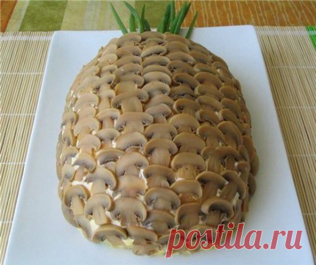 Рецепт слоеного салата с курицей, ананасами и грибами - Простые рецепты Овкусе.ру