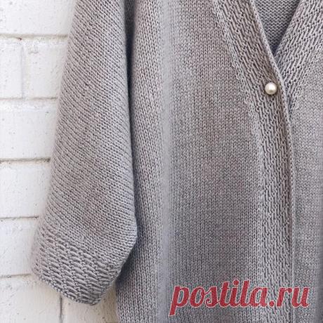 Милые дамы, чтоб я не занималась рассылкой в Директ, пишу тут для всех, сохраняйте и вяжите с удовольствием, узор действительно необычный👌🏻
Ткацкий узор «ёлочка»👇🏻
Первая и последняя петля провязывается лицевой.
Снять 2=снять 2 п. как изн с нитью перед работой.
Ряды 1,3,5 и 7: 1 лиц-изн.п до посл. п-1 лиц.
Ряд2: 1 лиц.-1 изн.-* снять 2- 2 изн*. Повторить от * до * до посл. 4 п- снять 2-1 изн -1 лиц.
Ряд 4: 1 лиц-2 изн-*снять 2-2 изн*. Повторять от * до * до посл. 3 п. ...