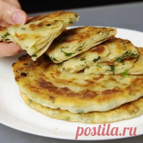 Быстрый завтрак - слоеные лепешки с зеленым луком