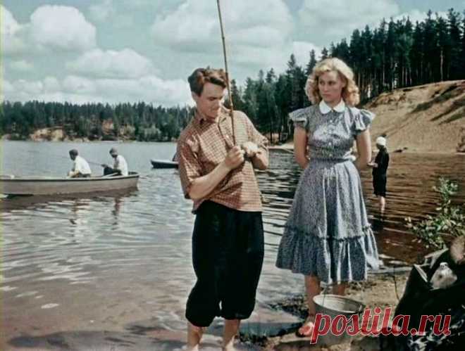 Хорошие девчата, заветные подруги...