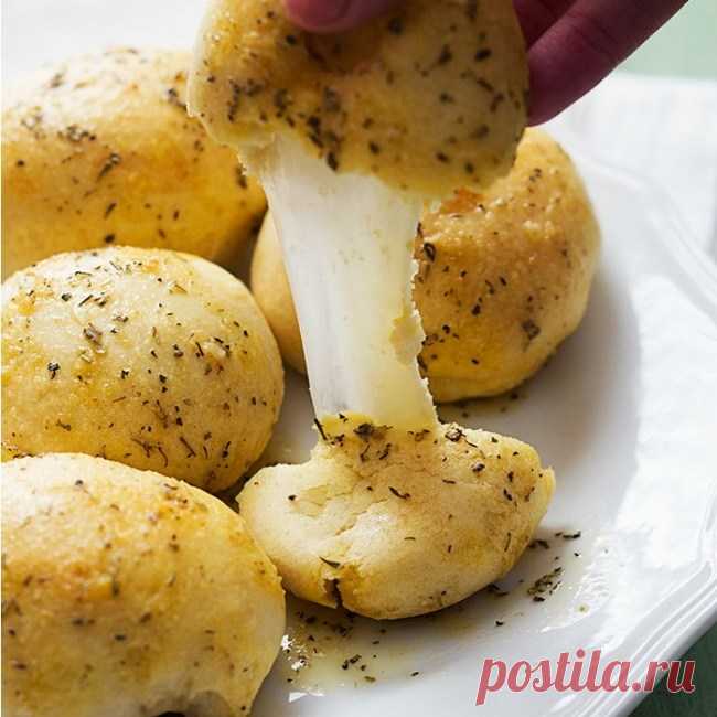 12 вкуснейших блюд, которые можно приготовить с сыром