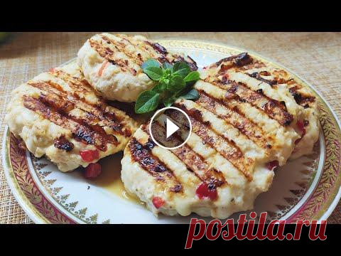 Самые вкусные рубленные котлетки для худеющих! ✅Я использовала следующие продукты: куриная грудка 3 филе - 890 г, половинка болгарского перца - 85 г, сыр сулугуни - 130 г, пачка 5% творога - 180 г,...