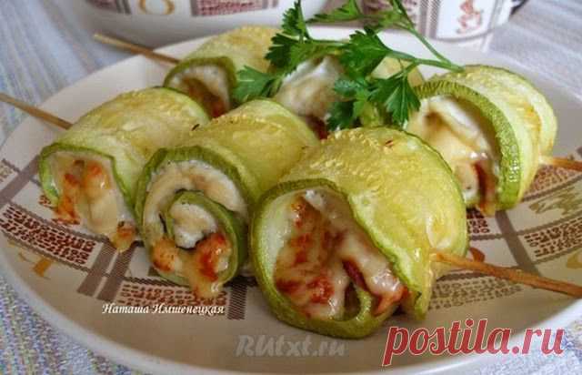 Рецепты: Суперские рулетики из кабачков с куриным мясом