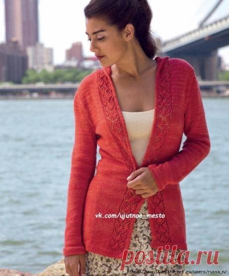 Кардиган Brooklyn Bridge by Melissa Wehrle

Размер: ОГ = 81.5 [89, 95, 103, 112, 122, 132] см. 
На фото представлен кардиган в размере 81.5 см 



Плотность вязания: 27п х 34р = 10х10 см; 15 — 19 п узора по схеме = 5.5 см шириной; 
1-шнур на трех петлях = около 6 мм шириной. 

Вам потребуется: пряжа Lorna’s Laces Shepherd Sock (80% superwash меринос, 20% нейлон; 393 м/100 г): 4 (5, 5, 5, 6, 6, 6) мотка, спицы 3.5 мм круговые, маркеры (петледержатели) 

1-шнур на трех петля...