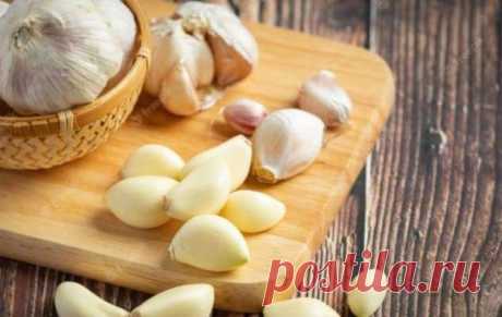Противопоказания для употребления чеснока: кому нельзя есть, с какими продуктами не следует сочетать — Идеальное решение!