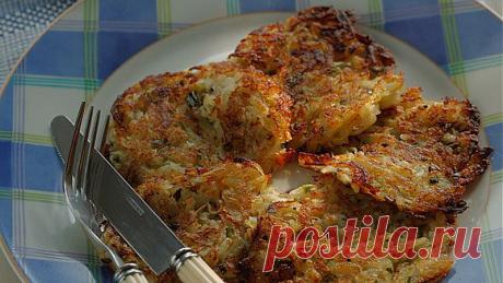 РЕЦЕПТ: КАРТОФЕЛЬНЫЕ ОЛАДЬИ С ЯБЛОКАМИ, ПО-ШВЕЙЦАРСКИ