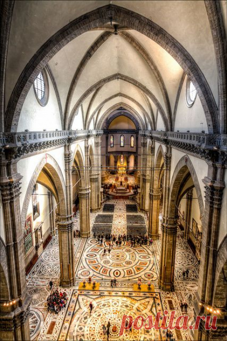 Duomo in Florence Italy. Chapter 104 | I N F E R N O - Dan Brown