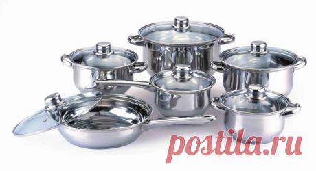 Посуда: какая самая вредная — какая самая безопасная? В последнее время мы стали уделять большое внимание продуктам, которые едим. Но, к сожалению, забываем про посуду, в которой мы готовим и храним полезную пищу. А ведь кастрюли и сковородки могут нанести немалый вред нашему здоровью...