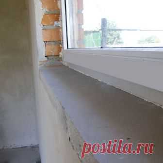Замена подоконника на пластиковом окне своими руками

Разборка откосов

Порядок проведения подготовки к демонтажу подоконника зависит от типа откосов. Они могут быть монолитными, то есть покрытые штукатуркой под декоративной отделкой, либо панельными — набранными из ПВХ-вагонки или сэндвич-панелей. Поскольку само полотно подоконника вмуровано под плоскость откосов, потребуется провести частичный или полный демонтаж.

С пластиковыми откосами всё просто: необходимо снять про...