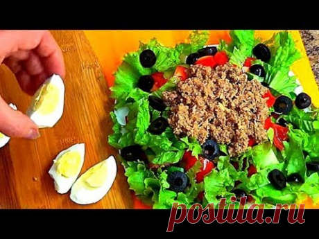 Ешь много и худей. Салат с тунцом сытный и вкусный.