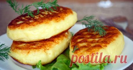 Картофельные пирожки с капустой - невероятно вкусное блюдо для всей семьи!
Картофельные пирожки с капустой или зразы, как их еще часто называют, – доступное, простое, но при этом вкусное и сытное блюдо. Их можно жарить на сковороде в масле, а можно и запекать в духовке. В …