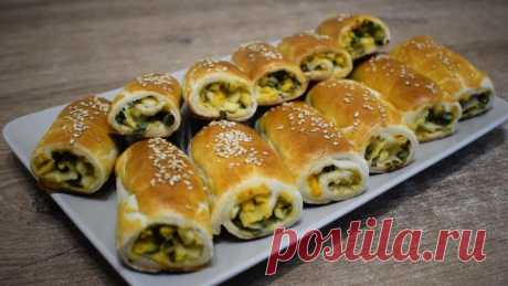 Быстрые пирожки без раскатки теста, с зеленым луком и яйцом