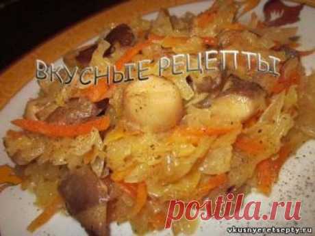 Простой и быстрый рецепт приготовления вкусной солянки с грибами. Не путайте это блюдо с супом, мы готовим тушеную кислую капусту с вешенками