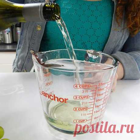 «Пьяный виноград» - угощение для взрослых.