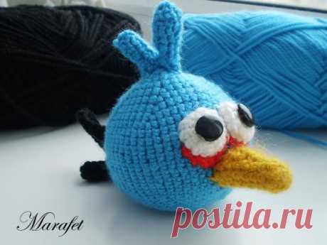 Синяя птичка Angry Birds крючком