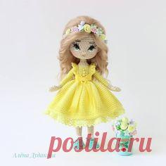 Это вам! 🌼 🌸🥀🌸🌼 Солнышко ищет дом, кому лучик тепла? 😉 Дом нашла 🏡 ☀️Каркасная кукла. ☀️Итальянский хлопок. ☀️Рост 17 см. ☀️Волосы козочка. ☀️Цена 15000 руб или $220 + с пересылкой ☀️Оплата на карту сбербанка России или Казахстана ~~~~~~~ ☀️Price -$220 ☀️PayPal (+ $10fee) . #куклакрючком #девочка№1 #вяжите_с_удовольствием #венок #artdoll #collectiondoll #a_dudakova_dolls