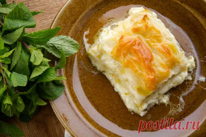 Ачма из лаваша — 7 быстрых и вкусных рецептов грузинского слоеного пирога