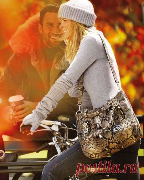 МАЙКЛ KORS F / W 10/11 / Ноа Миллс и Кармен Касс Марио Тестино - OHLALAmag