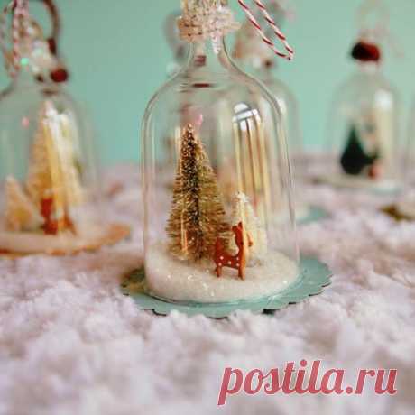 Очень красивые игрушки на ёлку своими руками Новый год стал ближе еще на день. Многие уже поставили и нарядили ёлку, но есть и те, кто еще только планирует её покупку. А возможно, кто-то еще не до конца решил, как же украсить дом. Мы нашли для в…