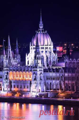 Budapest, Hungary,  
flickr от -yury-  |  Pinterest: инструмент для поиска и хранения интересных идей