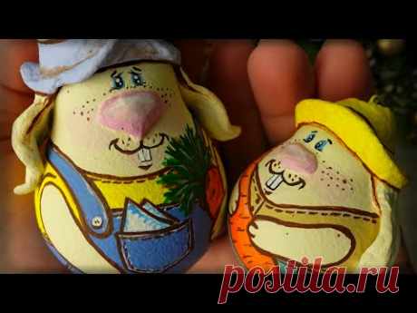 Кролики - символ 2023 года (папье-маше на лампочке). Ёлочные игрушки своими руками.