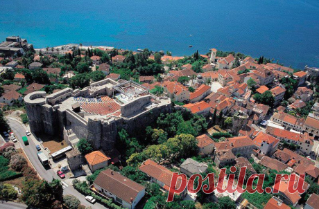 (7) Olga Vasilevskaya
Herceg Novi
