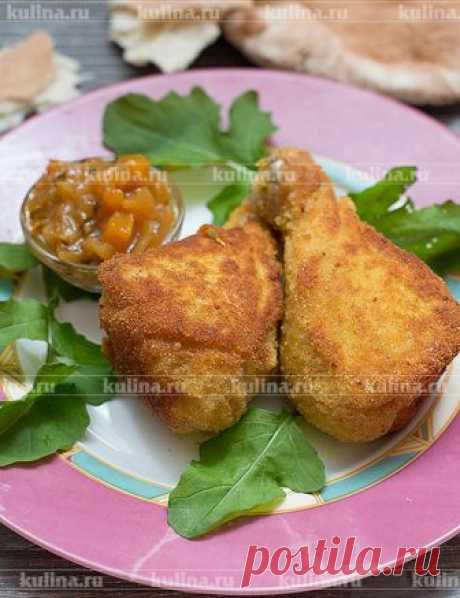 Курица по-венски : хрустящая корочка снаружи, а внутри - вкуснейшее и сочнейшее мясо