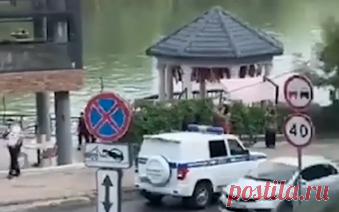 В Нальчике в результате обрыва канатной дороги пострадали люди. Видео. В курортной зоне Нальчика оборвалась канатная дорога.