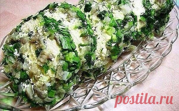 Закусочный рулет из сельди.