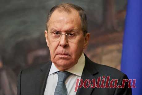 Лавров заявил о позитивном ответе Запада на ряд инициатив России по безопасности. Глава МИД России Сергей Лавров заявил, что страны Запада позитивно ответили на ряд инициатив России по гарантиям безопасности, несмотря на то, что на протяжении долгого времени их отвергали. Он отметил, с какой стремительностью НАТО поменяла свою позицию по этому вопросу.