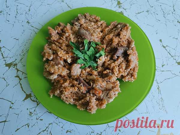 Каша Артек с мясом в мультиварке  - на vse-o-ede-online.ru Каша Артек с мясом в мультиварке - это питательное и вкусное блюдо на основе ячневой крупы, мяса и овощей. Оно легко и быстро готовится в мультиварке и