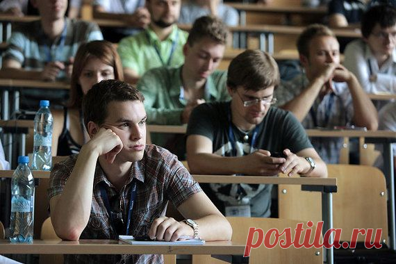 ВЕДОМОСТИ - Россия совершила скачок в мировом рейтинге человеческого капитала