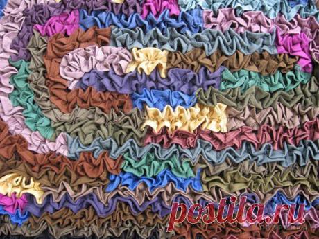 ОРИГИНАЛЬНЫЕ КОВРИКИ ИЗ ЛОСКУТКОВ СВОИМИ РУКАМИ.