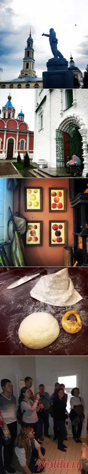 Сегодня мы познакомились с Фабрикой пастилы, с музеем-Калачной. Жаль, в Арткоммуналку уже не успели... Праздники - все дела. Ну поводом вернуться будет)))